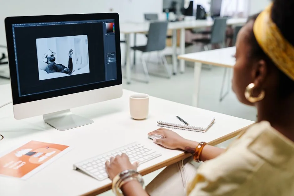 High-impact designs for influencers > https://creativemarket.com/NordWood